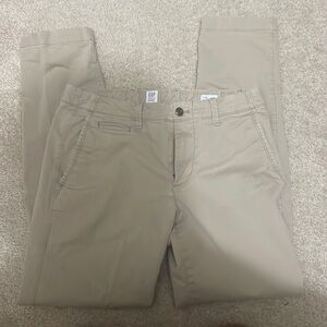 Gap men’s slim khaki pants 31x32